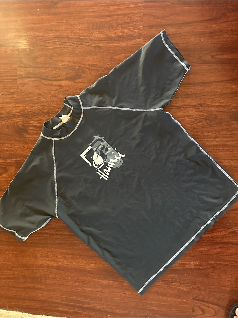 Hawaii Navy Short-Sleeve Kids Rash Guard with White Logo